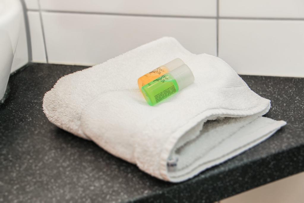Inwest Hotel Garni Crailsheim Bilik gambar
